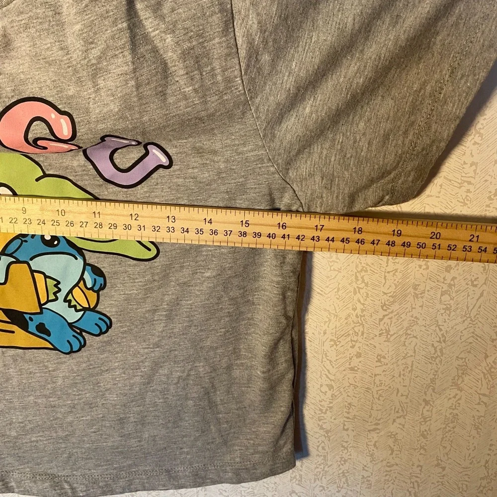 Star Wars Womens‎ Gray The Mandalorian Grogu Cute Frog Cropped T-Shirt Size SM